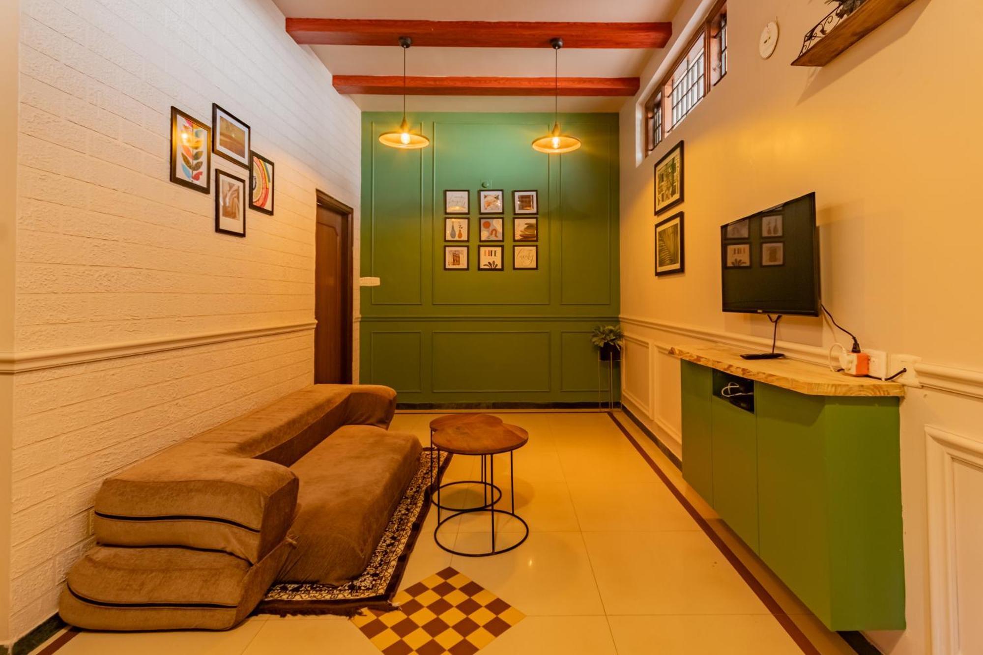 Ganga'S Sri Balaji Cottage Уті Екстер'єр фото