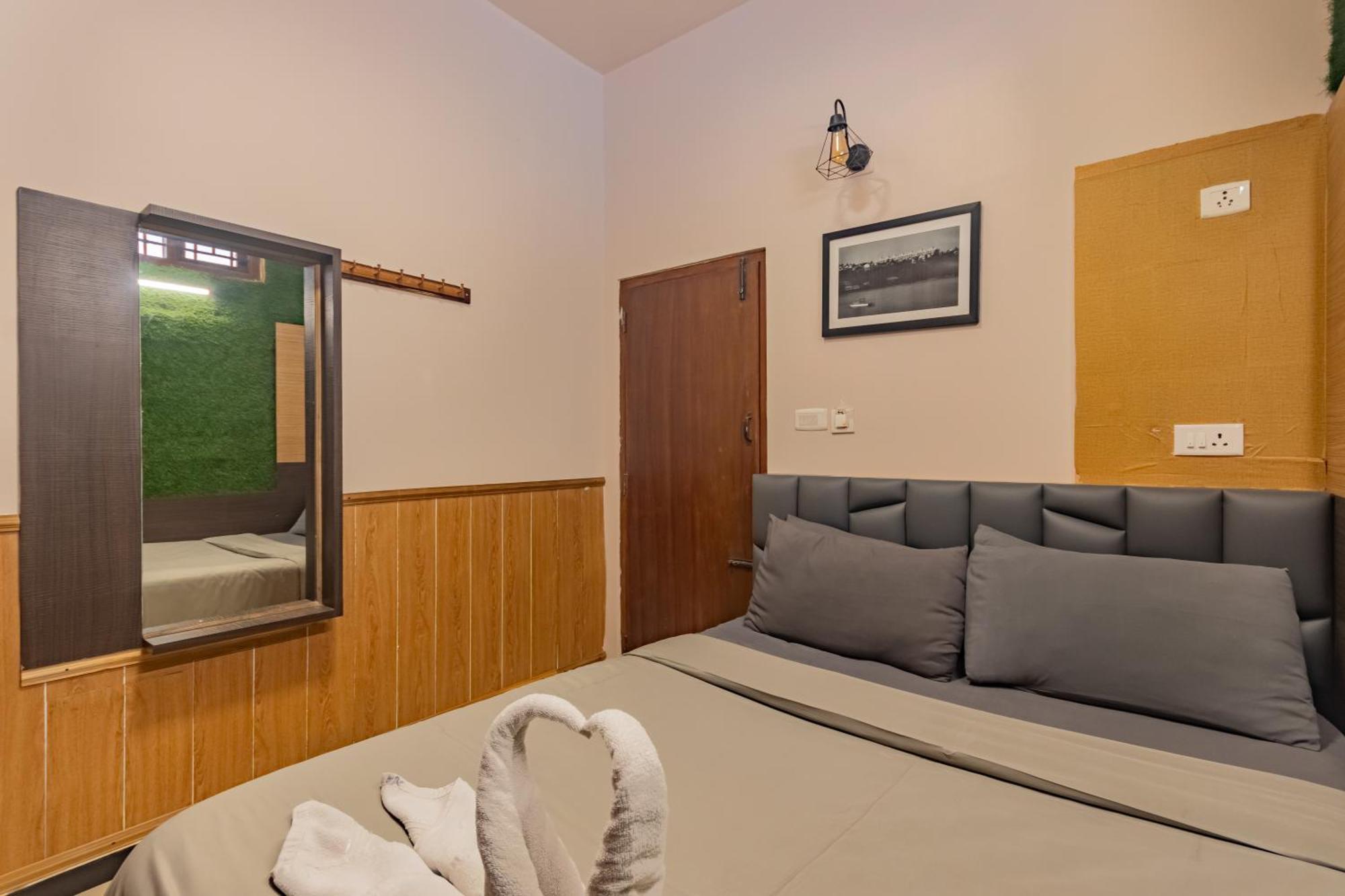 Ganga'S Sri Balaji Cottage Уті Екстер'єр фото