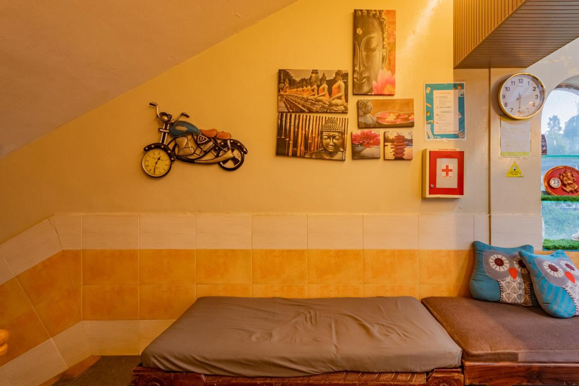 Ganga'S Sri Balaji Cottage Уті Екстер'єр фото